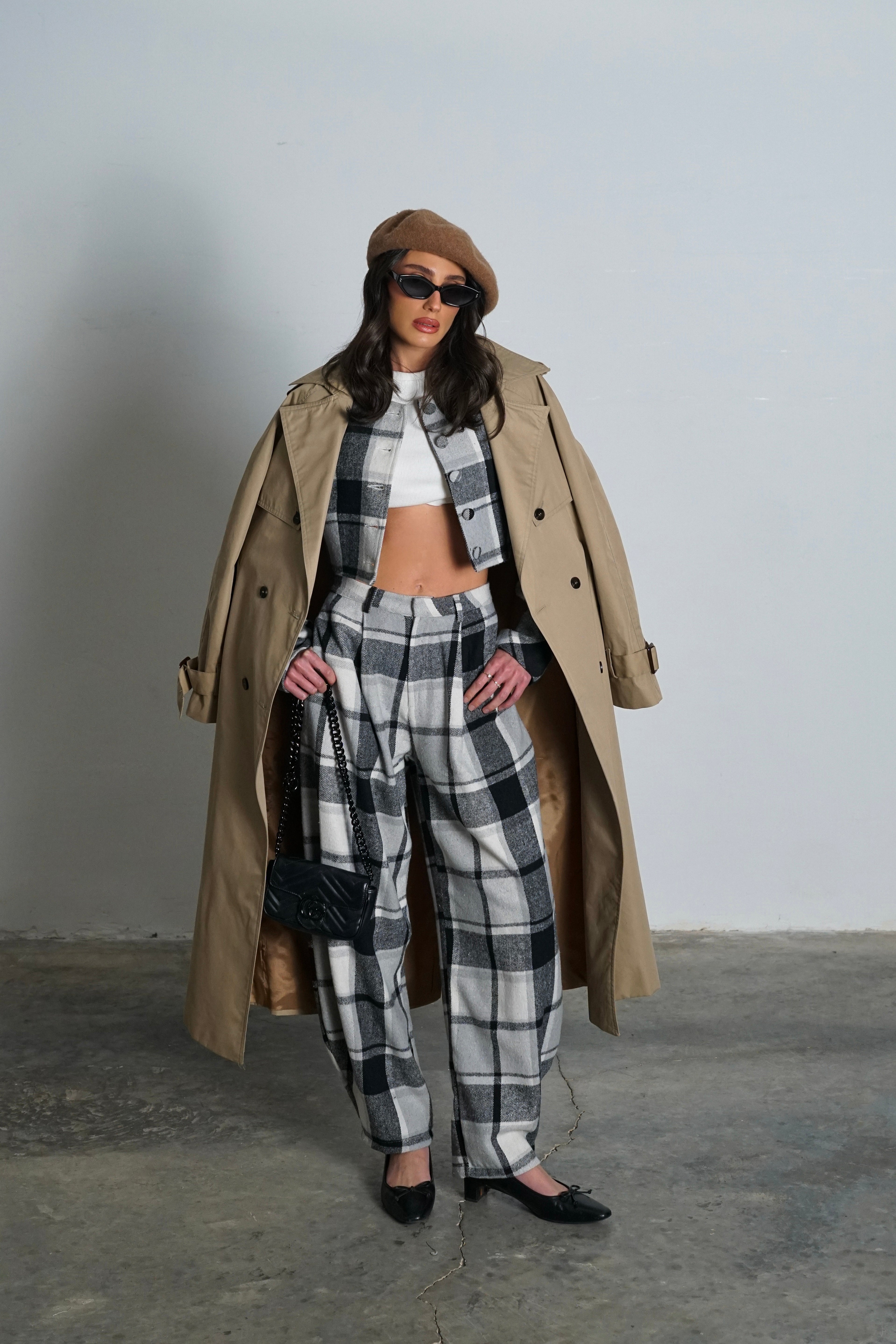 חליפת פטיסר-אפור