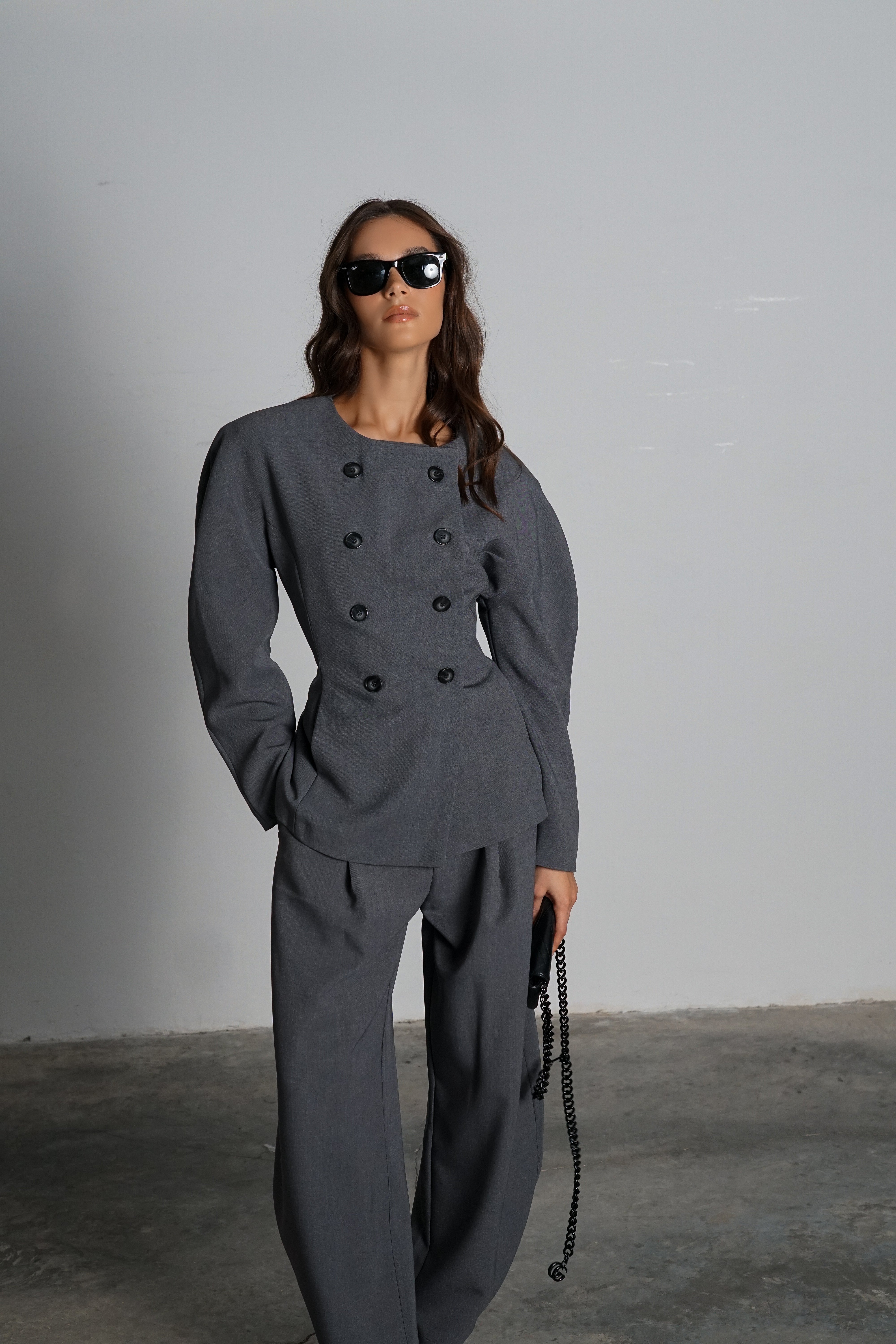 חליפת אופיליה-אפור