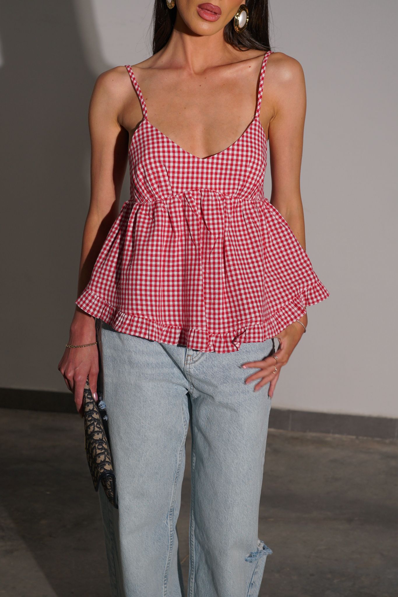 גופיית לטיסן-אדום