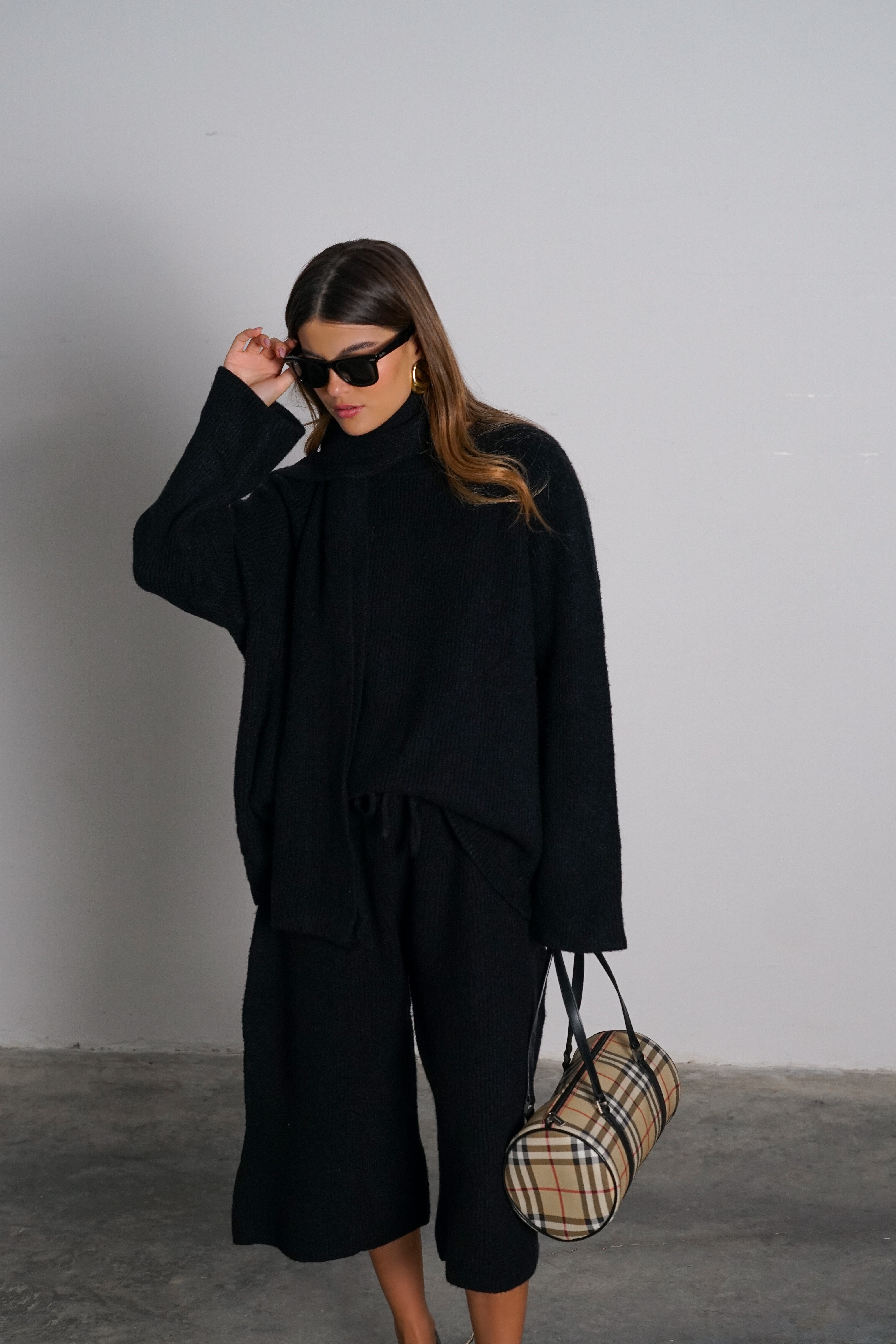 חליפת אדוריה-שחור