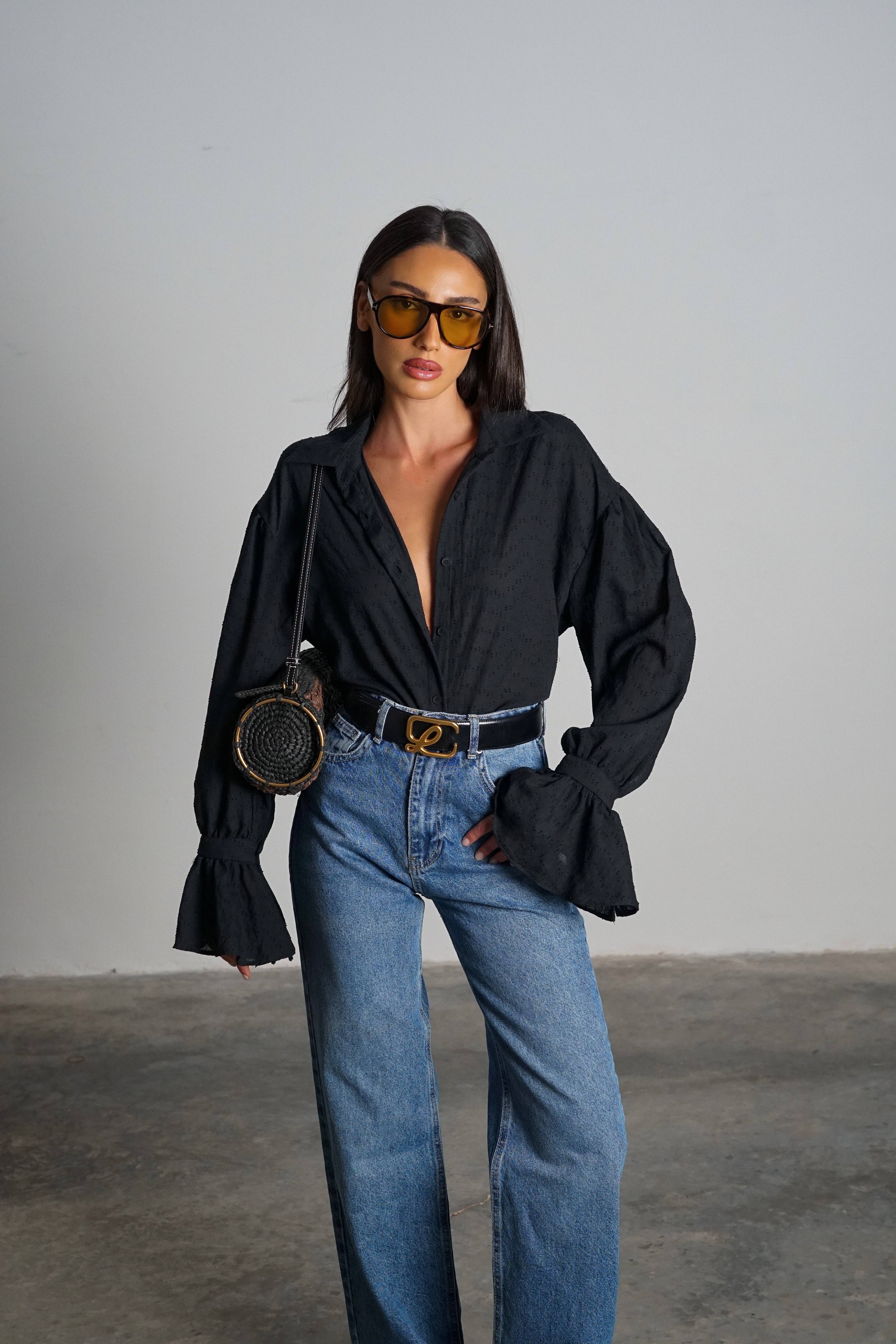 חולצת דונטלה-שחור