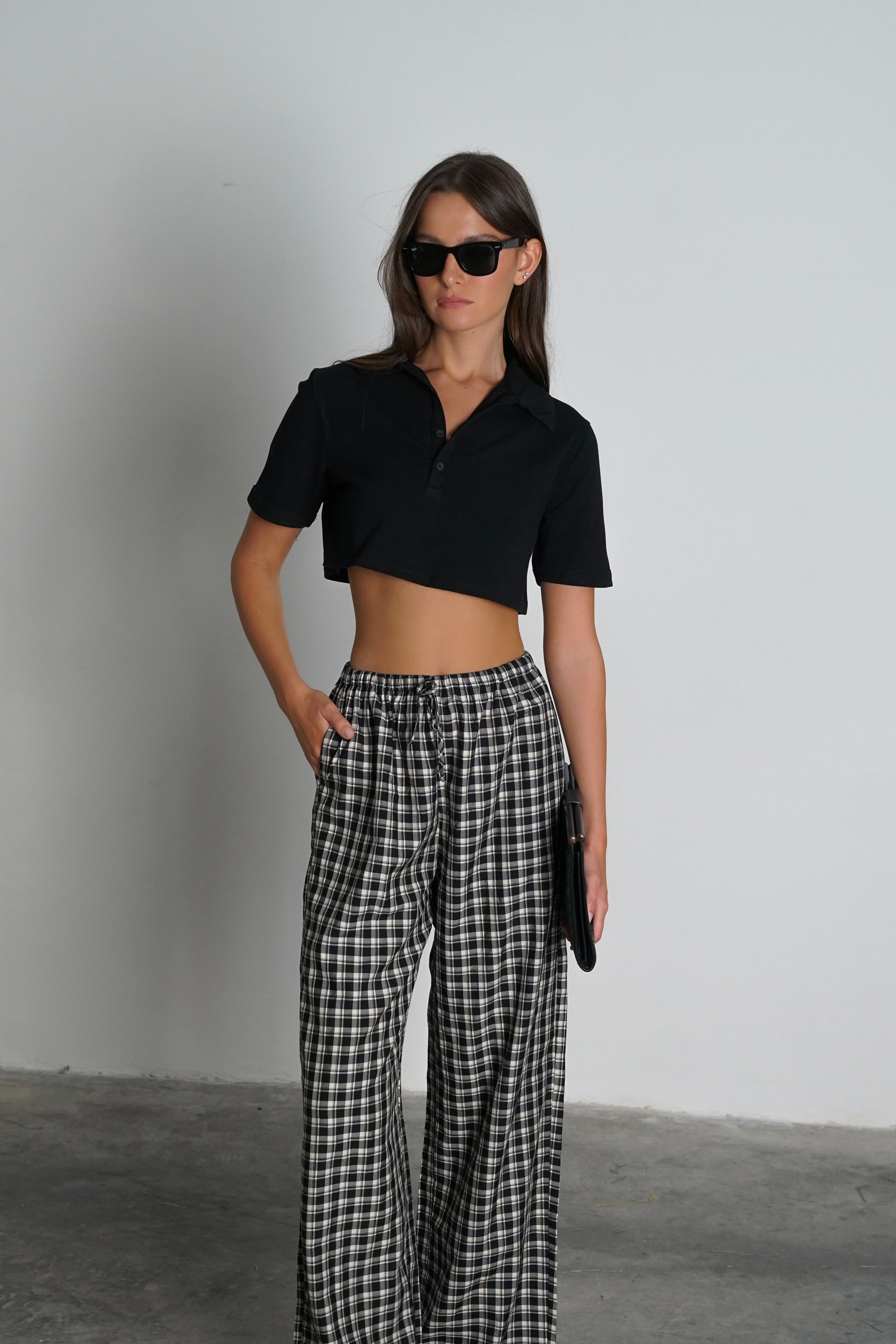 חולצת ליקה-שחור