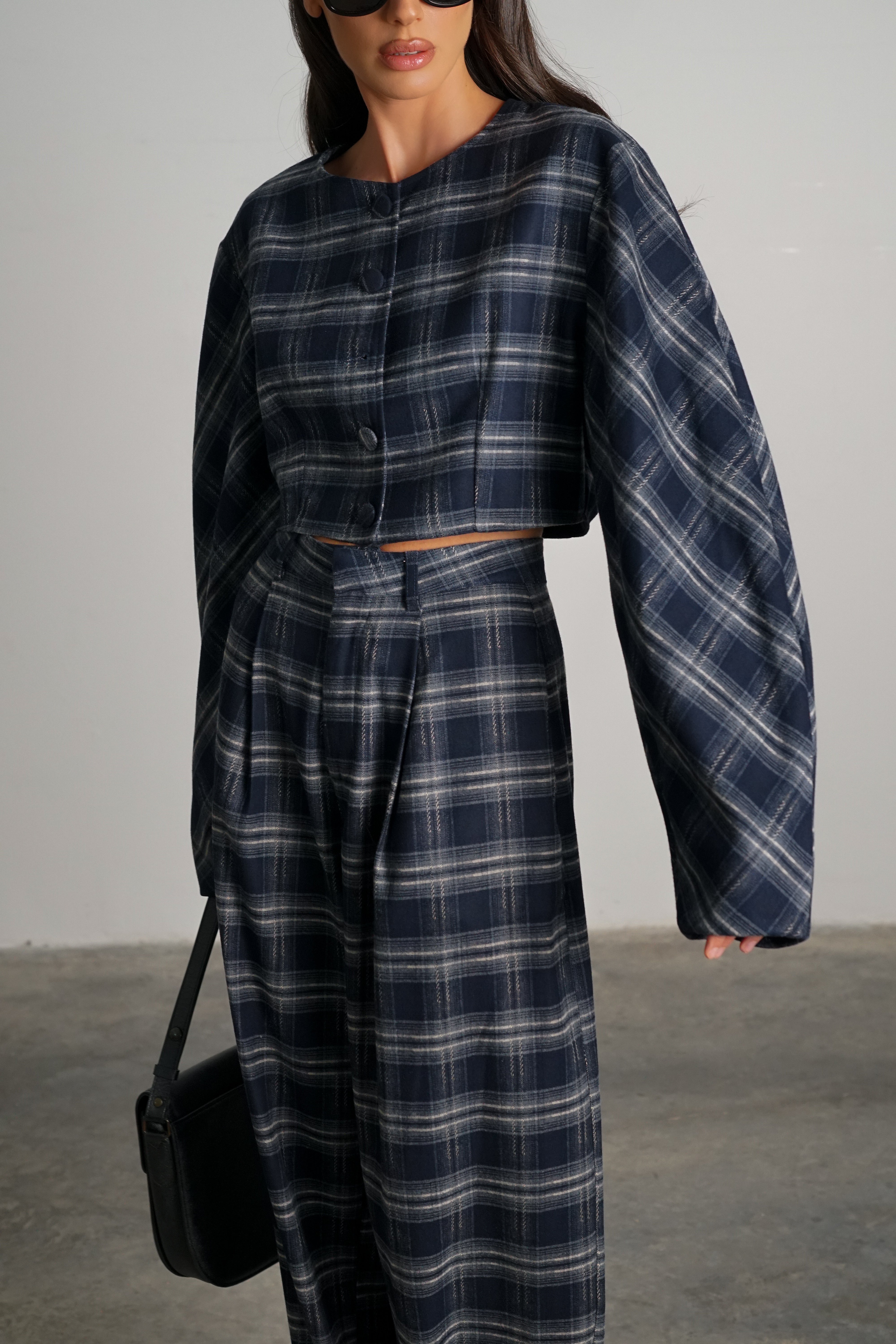 חליפת פטיסר-כחול כהה