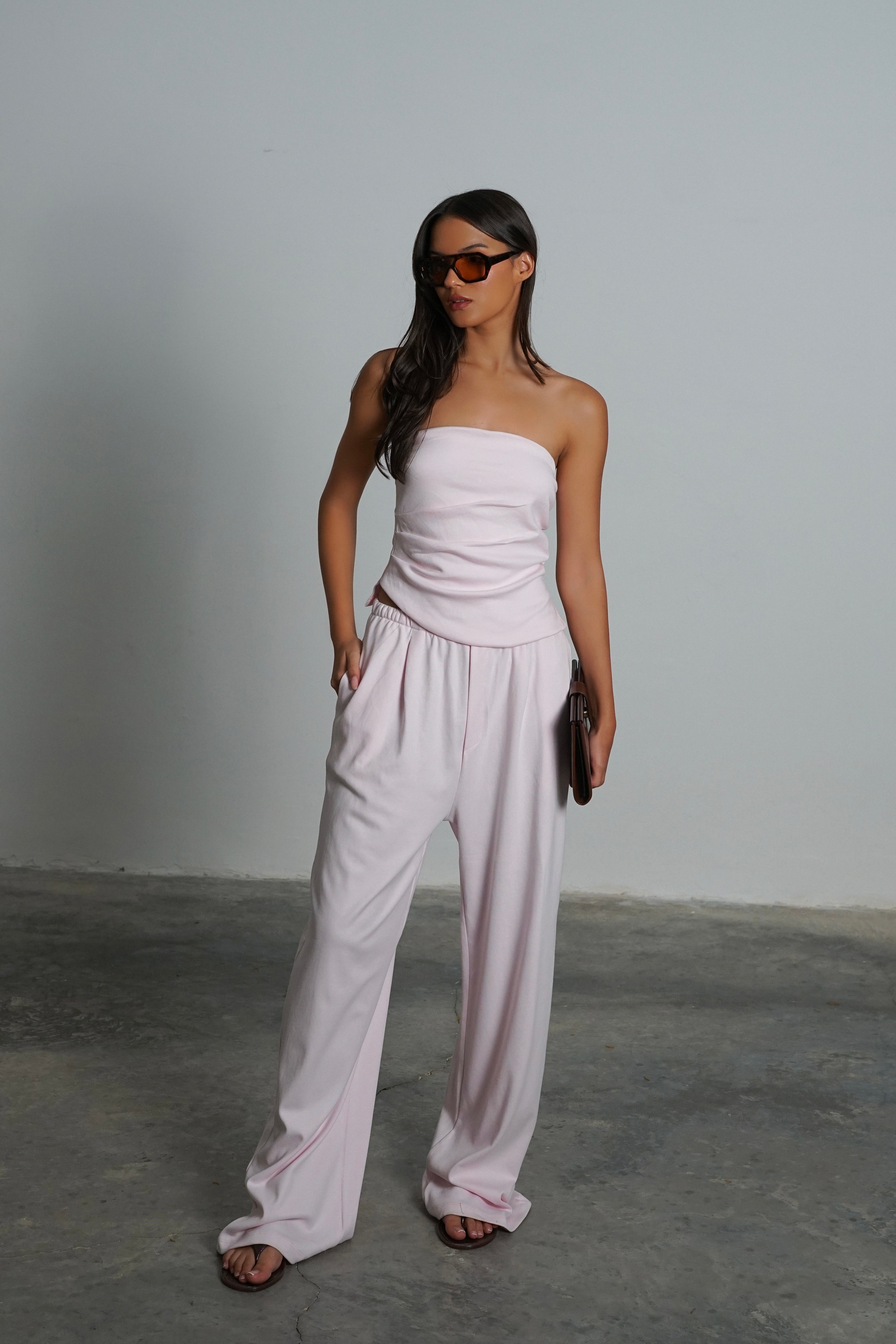 חליפת פלאו-ורוד