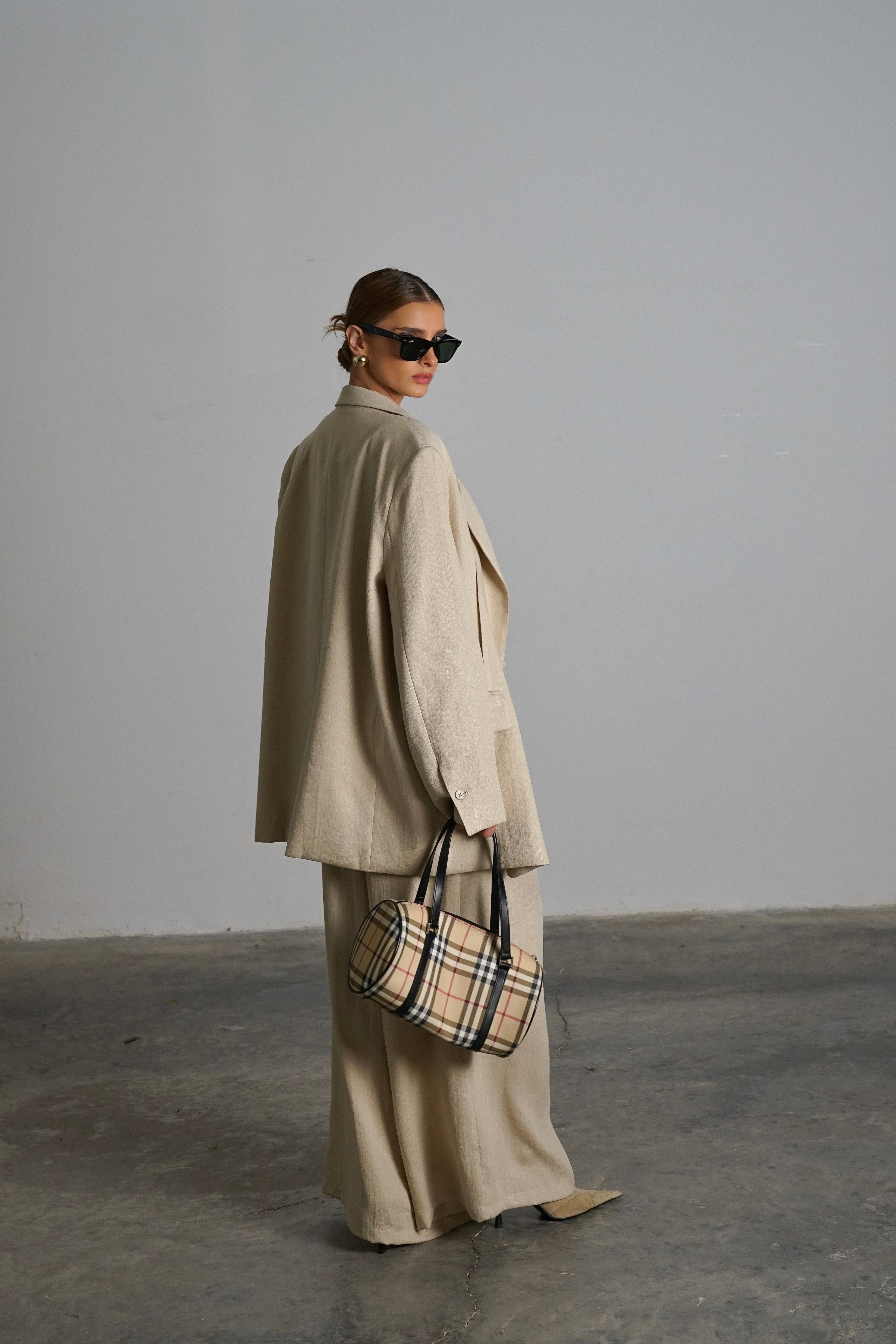 חליפת דואמו-אבן