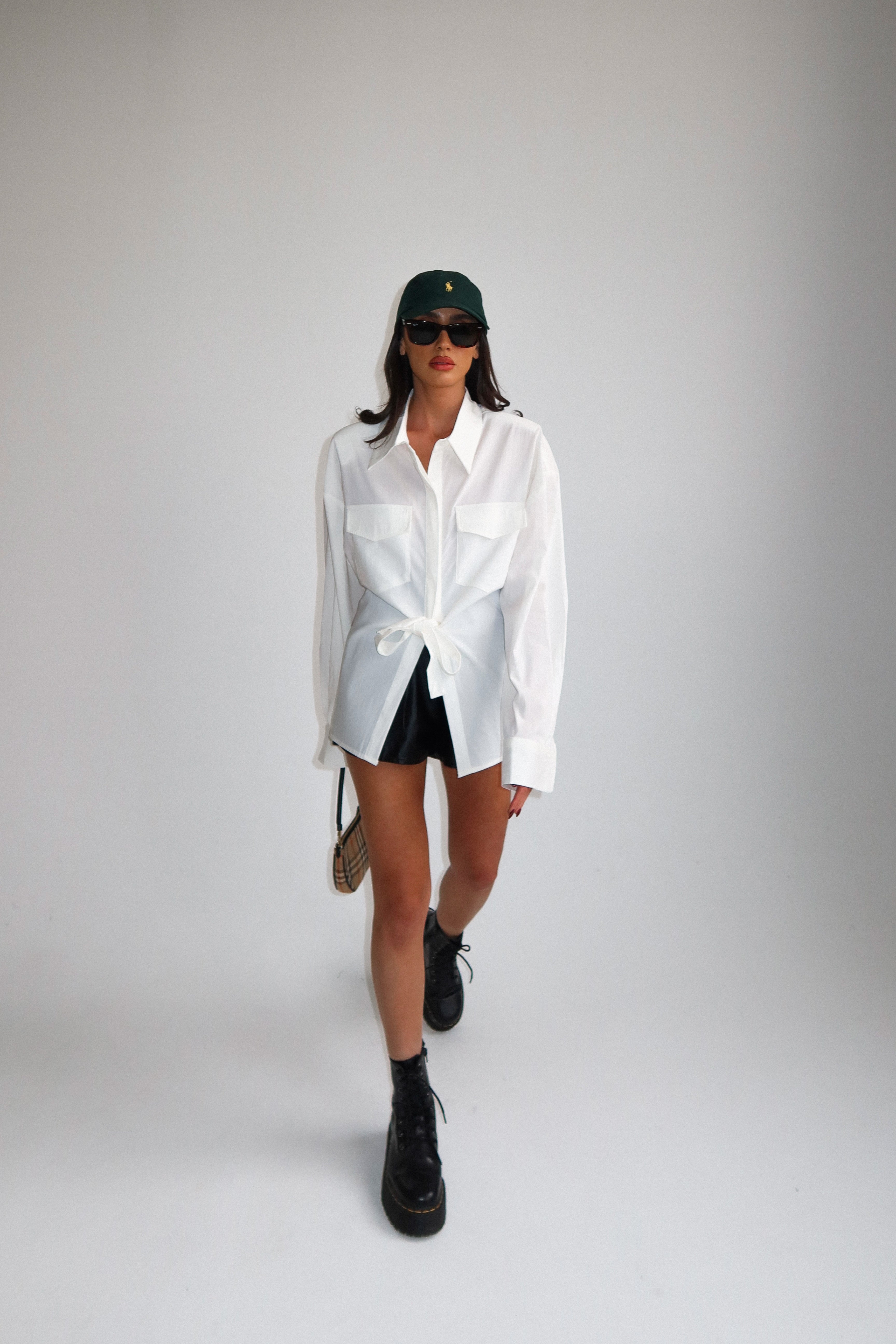 חולצת יוניק-לבן