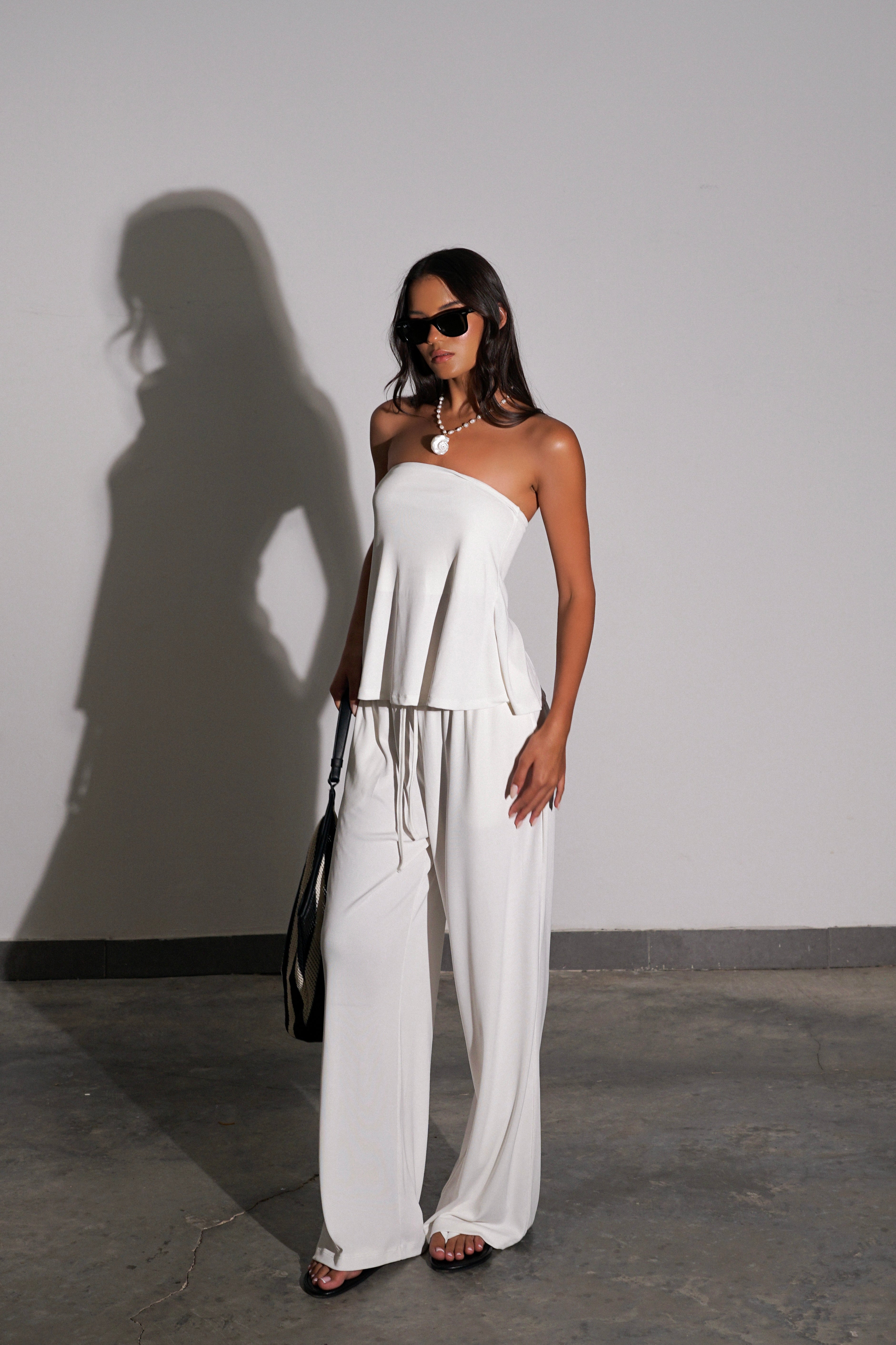 חליפת מוליאר-לבן