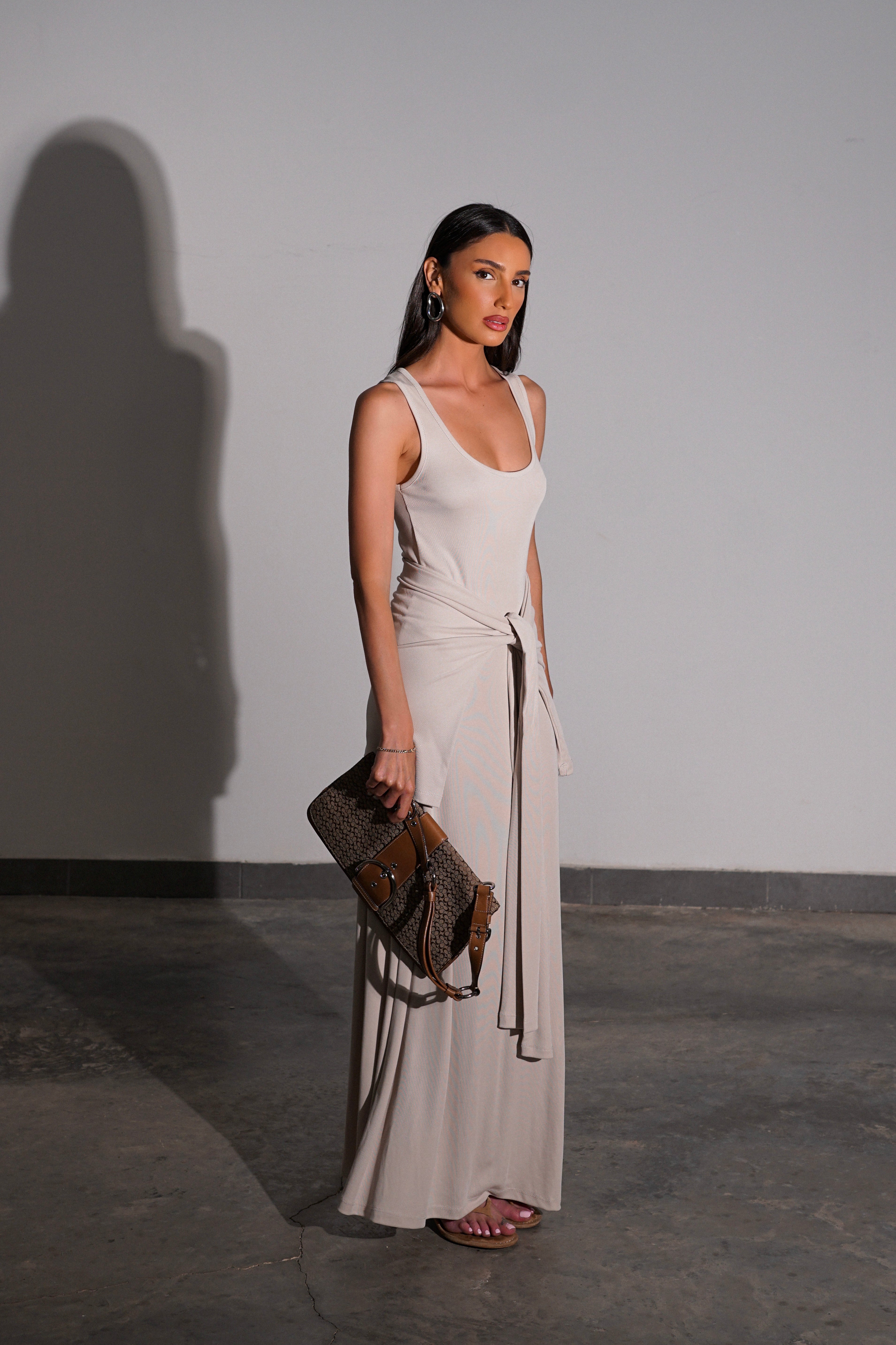 שמלת מליפס-בז