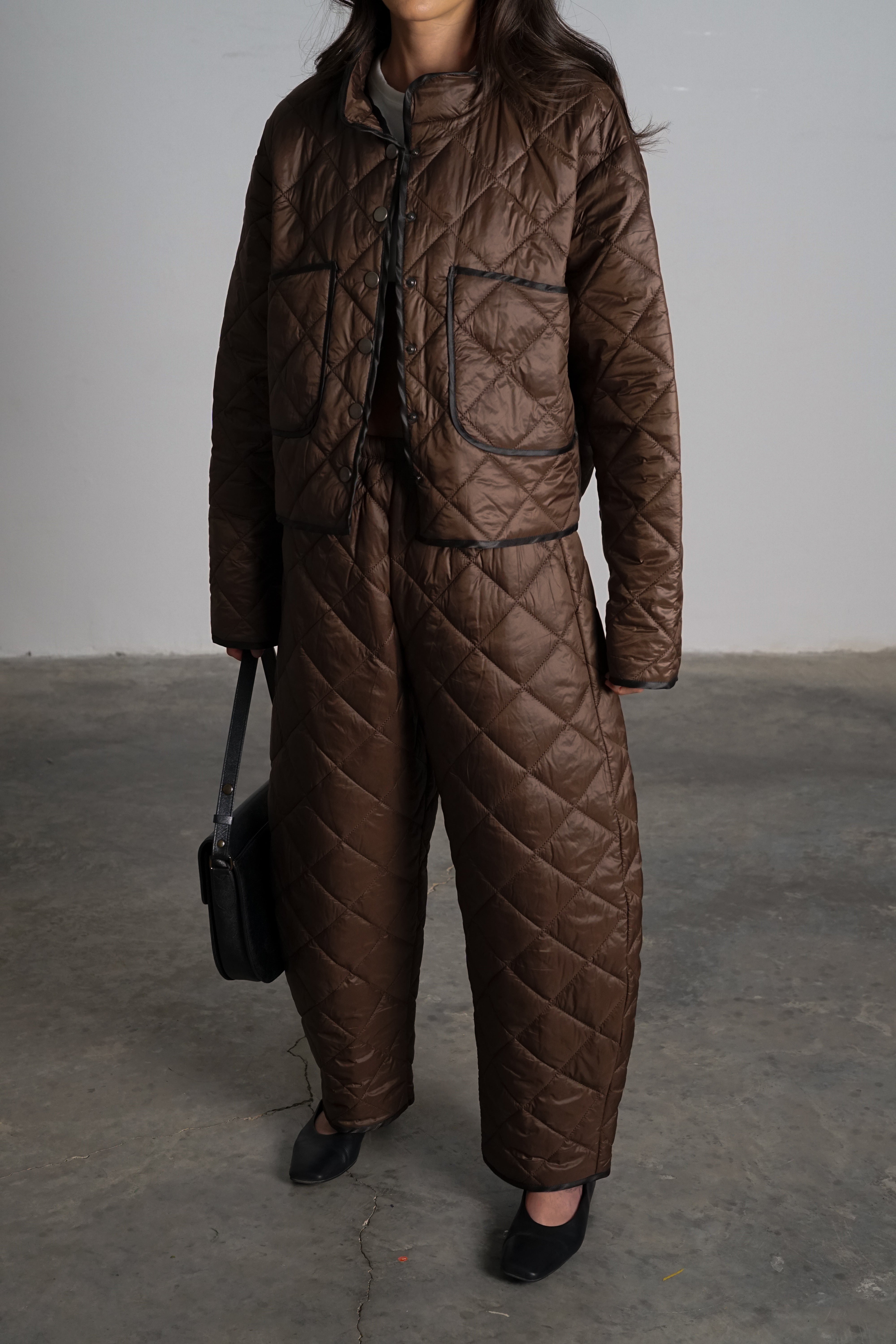 חליפת מלומה-חום