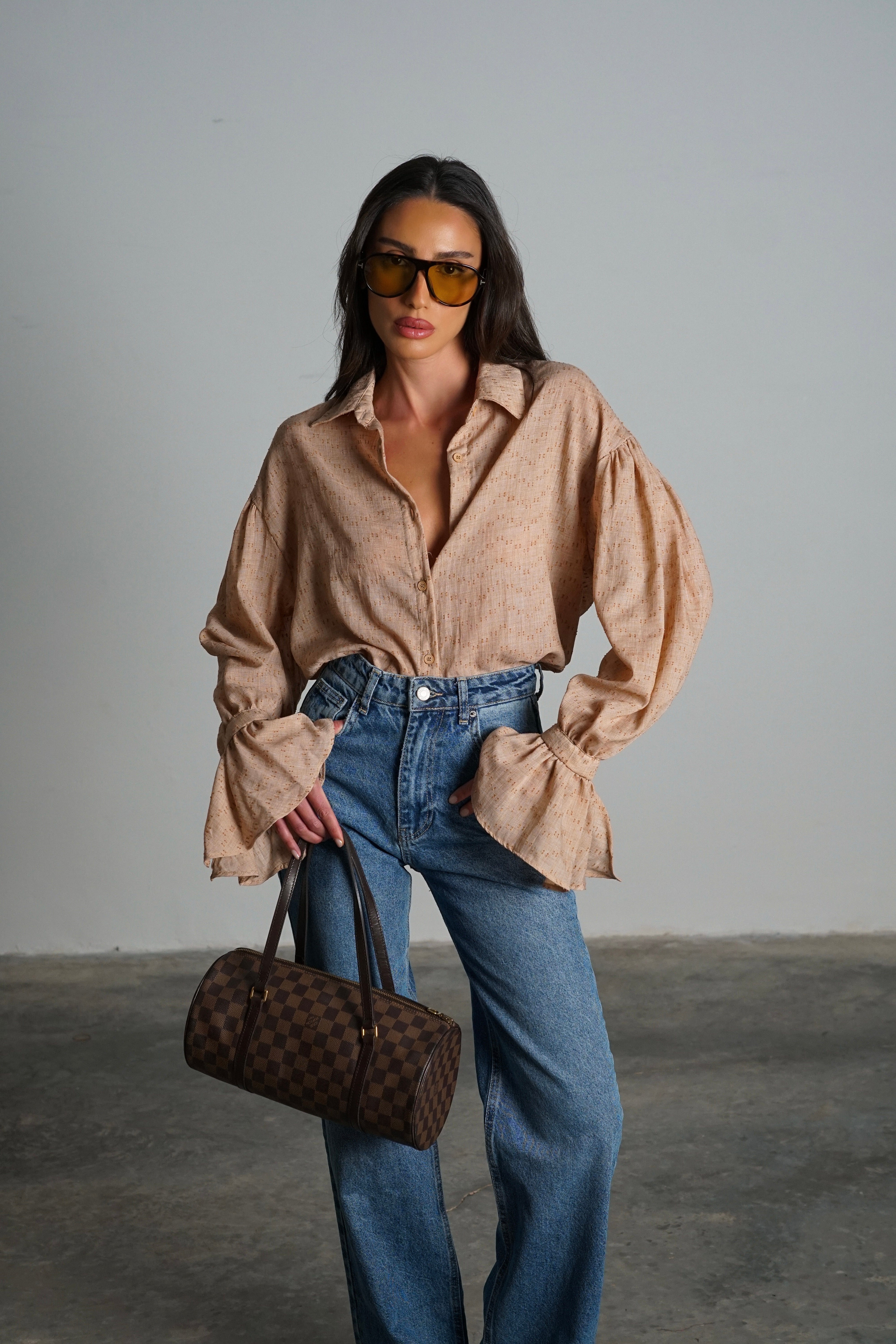 חולצת דונטלה-אבן