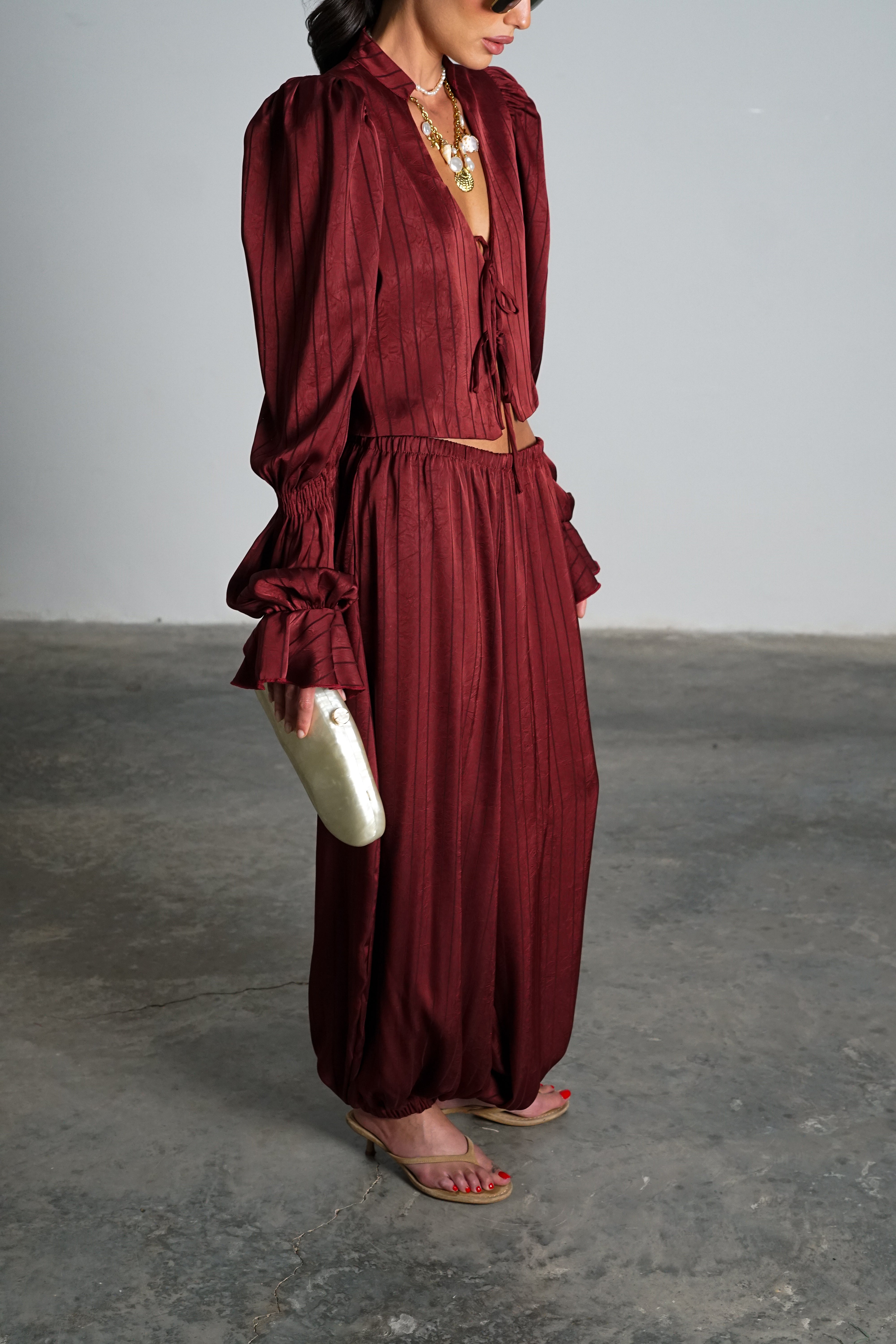 חליפת דלוני-בורדו