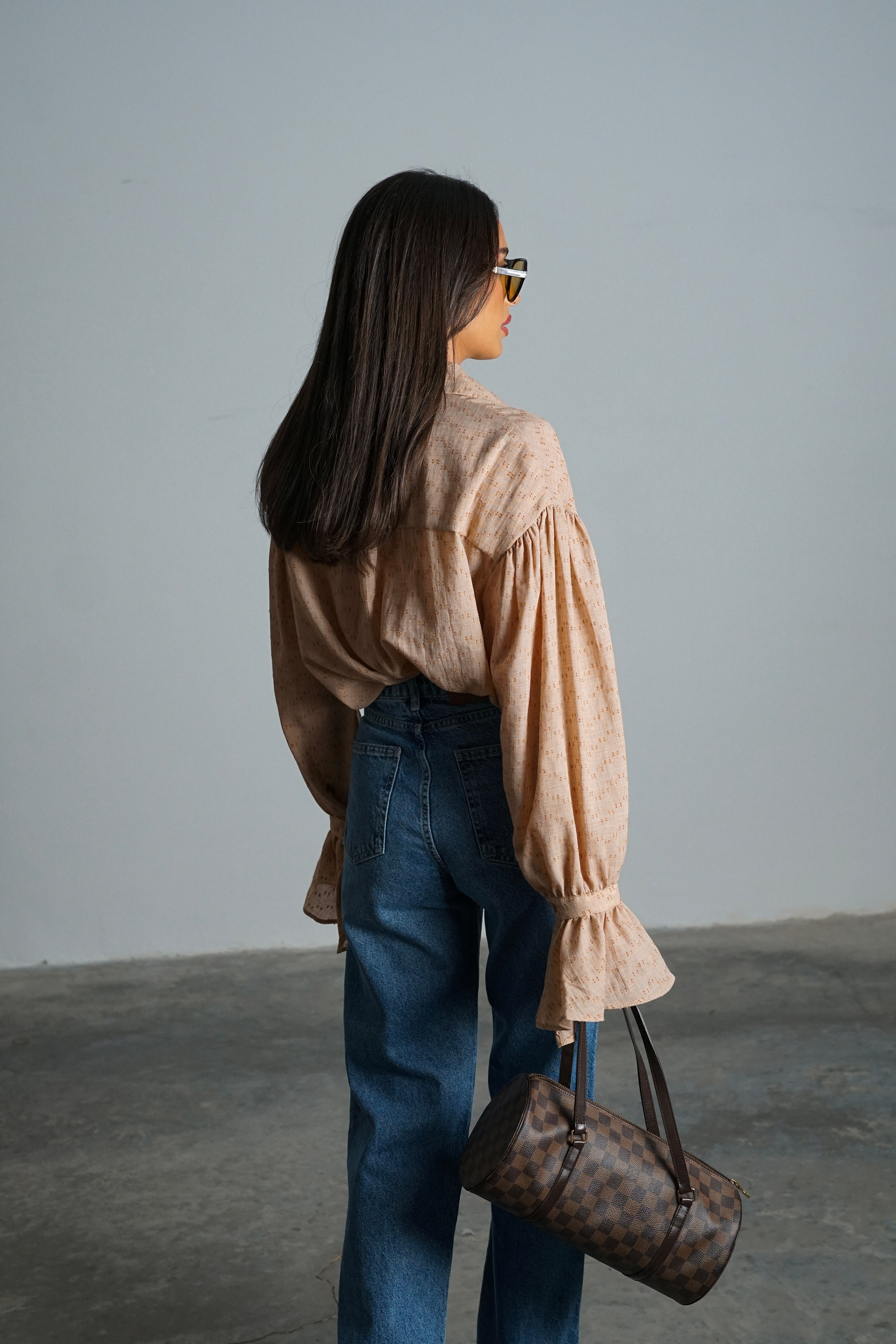 חולצת דונטלה-אבן