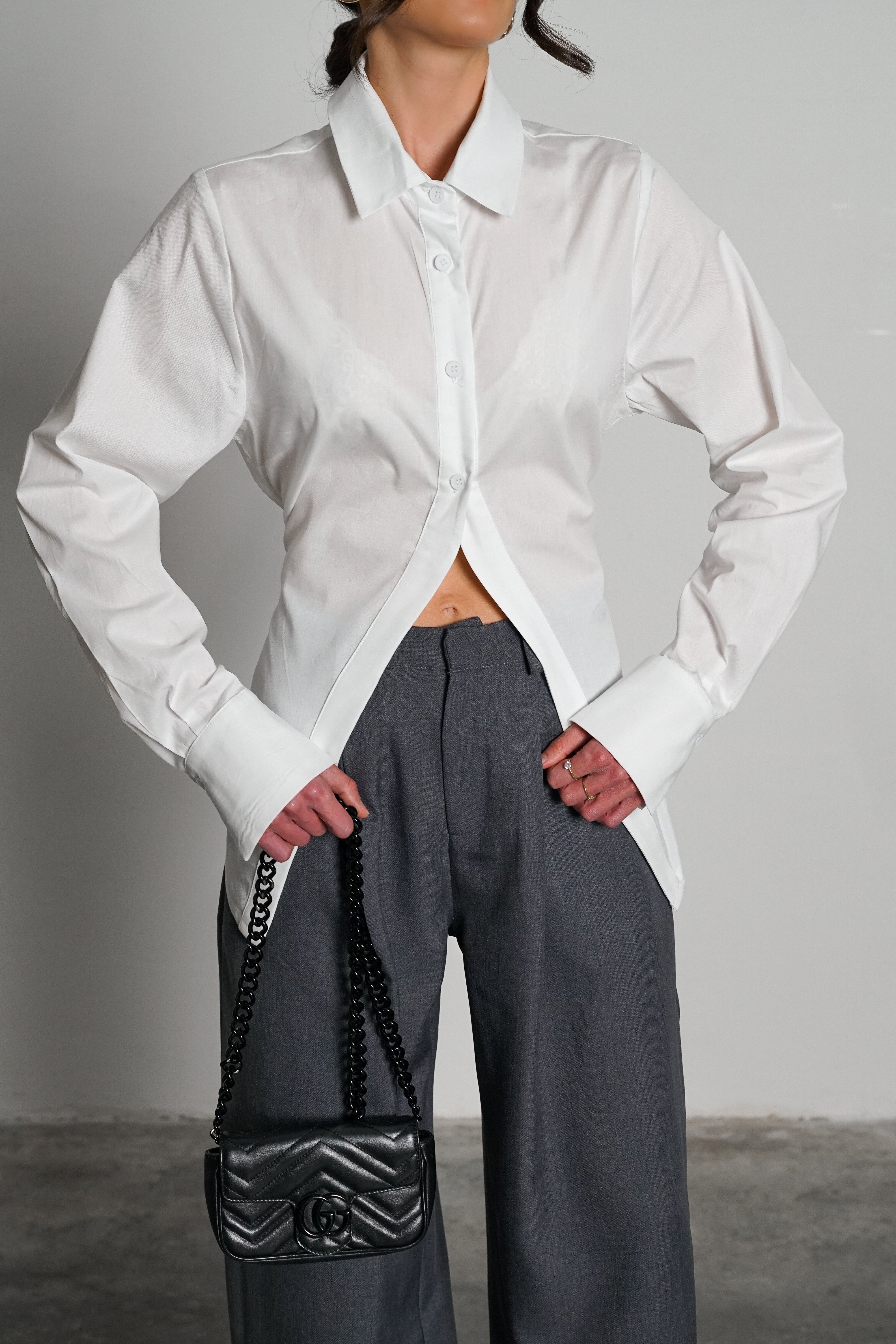 חולצת מידנייט-לבן