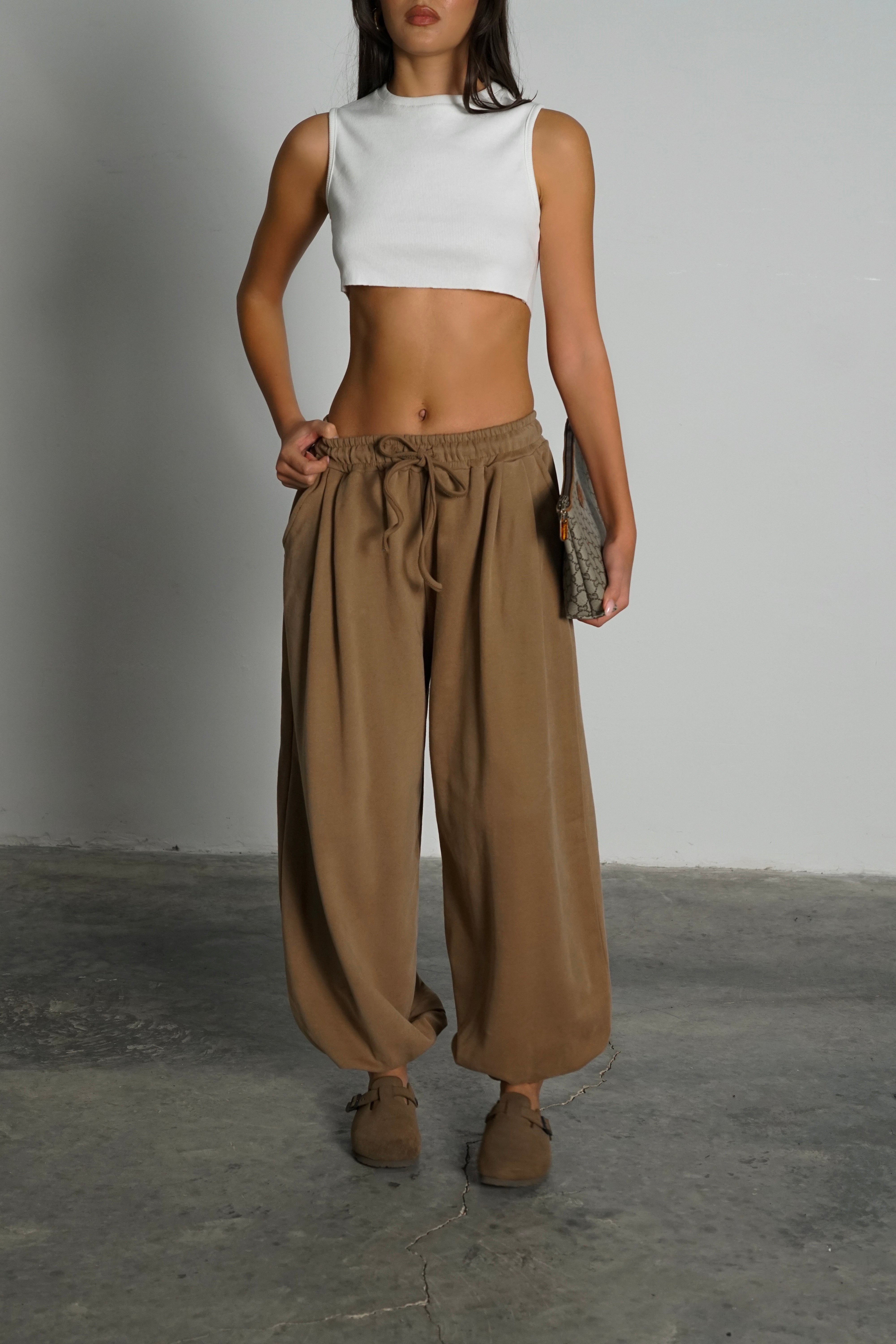 מכנסי נימאר-מוקה