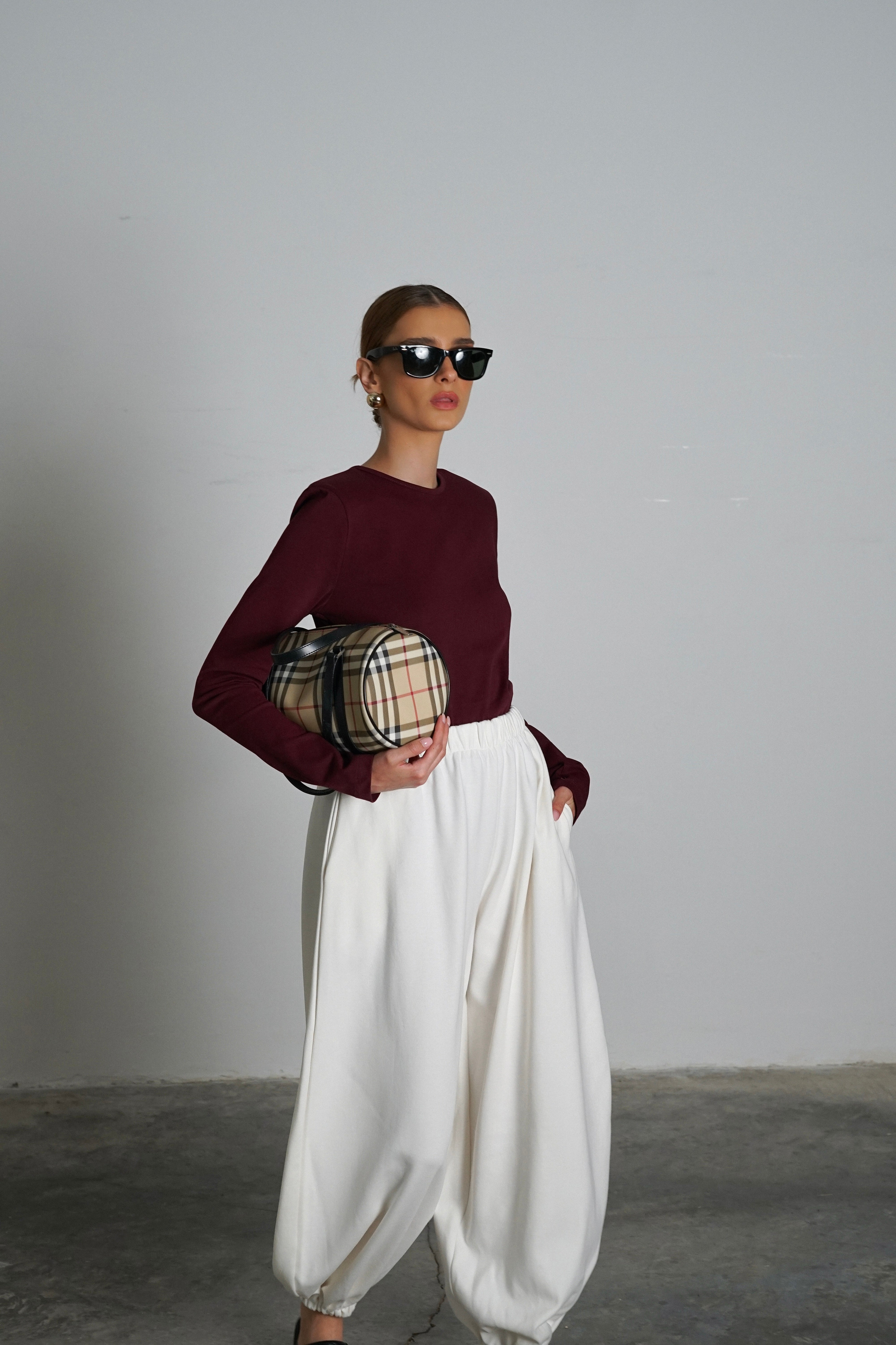 חולצת אייבורי-בורדו