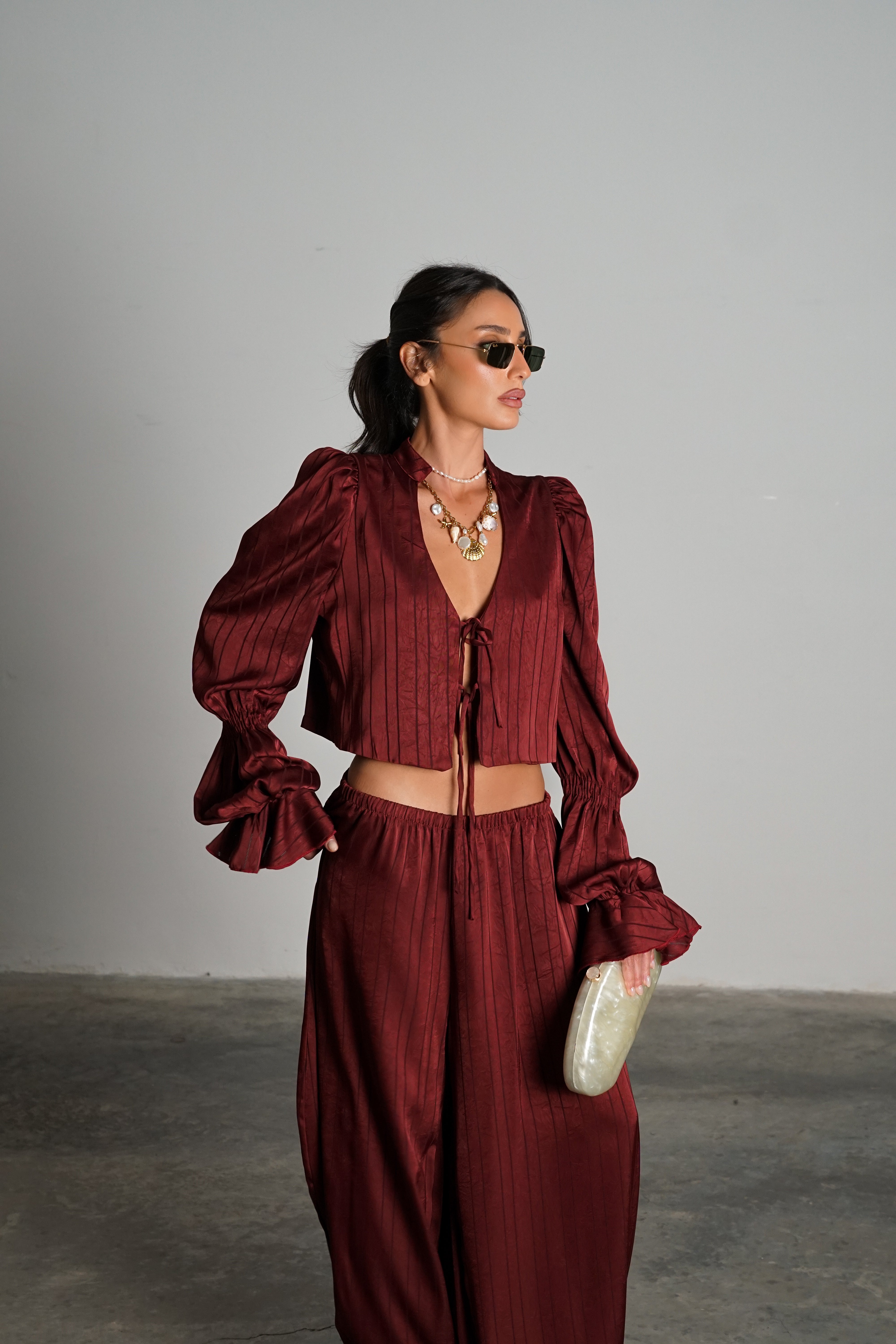 חליפת דלוני-בורדו