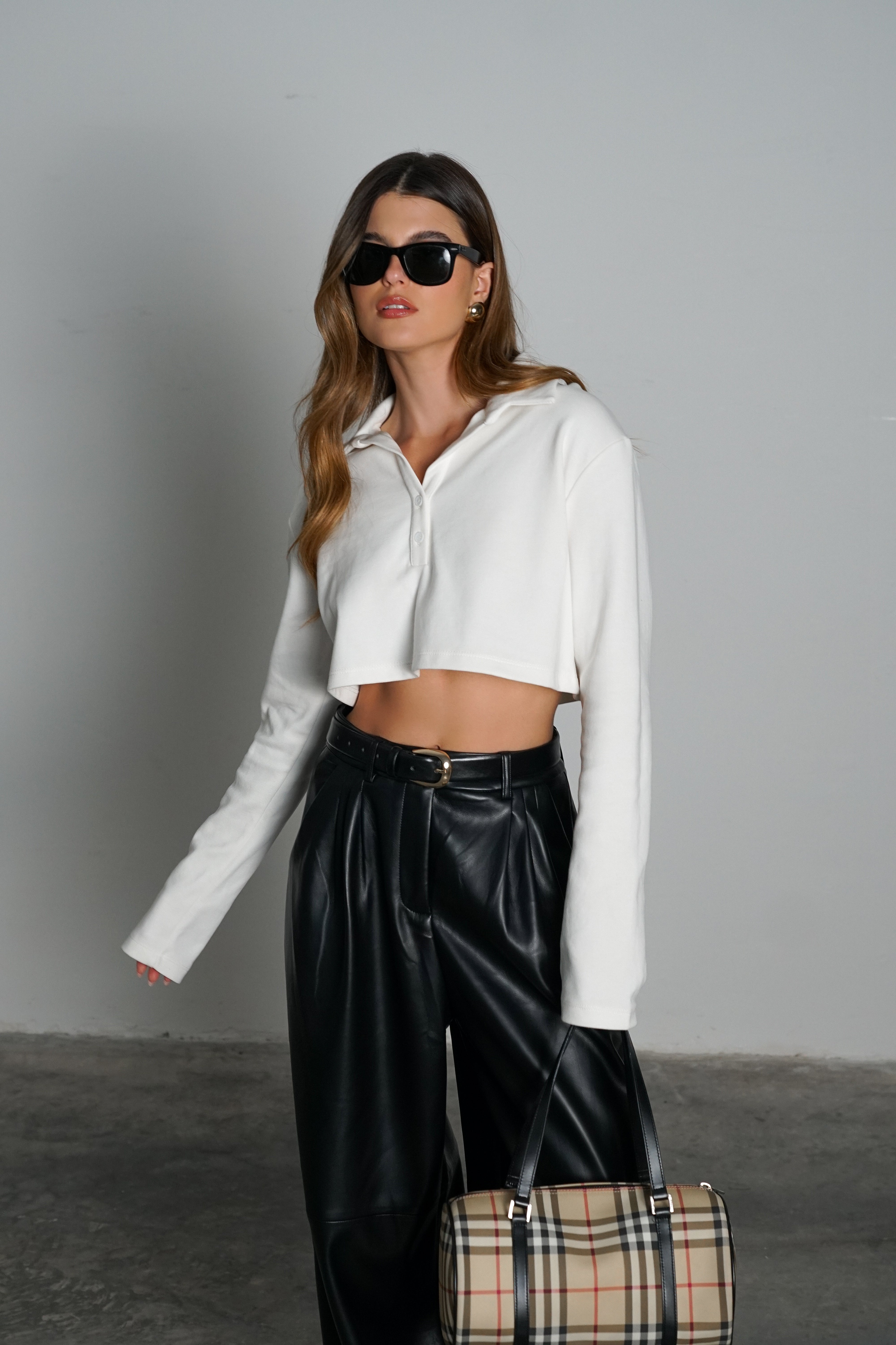 חולצת לוני-לבן