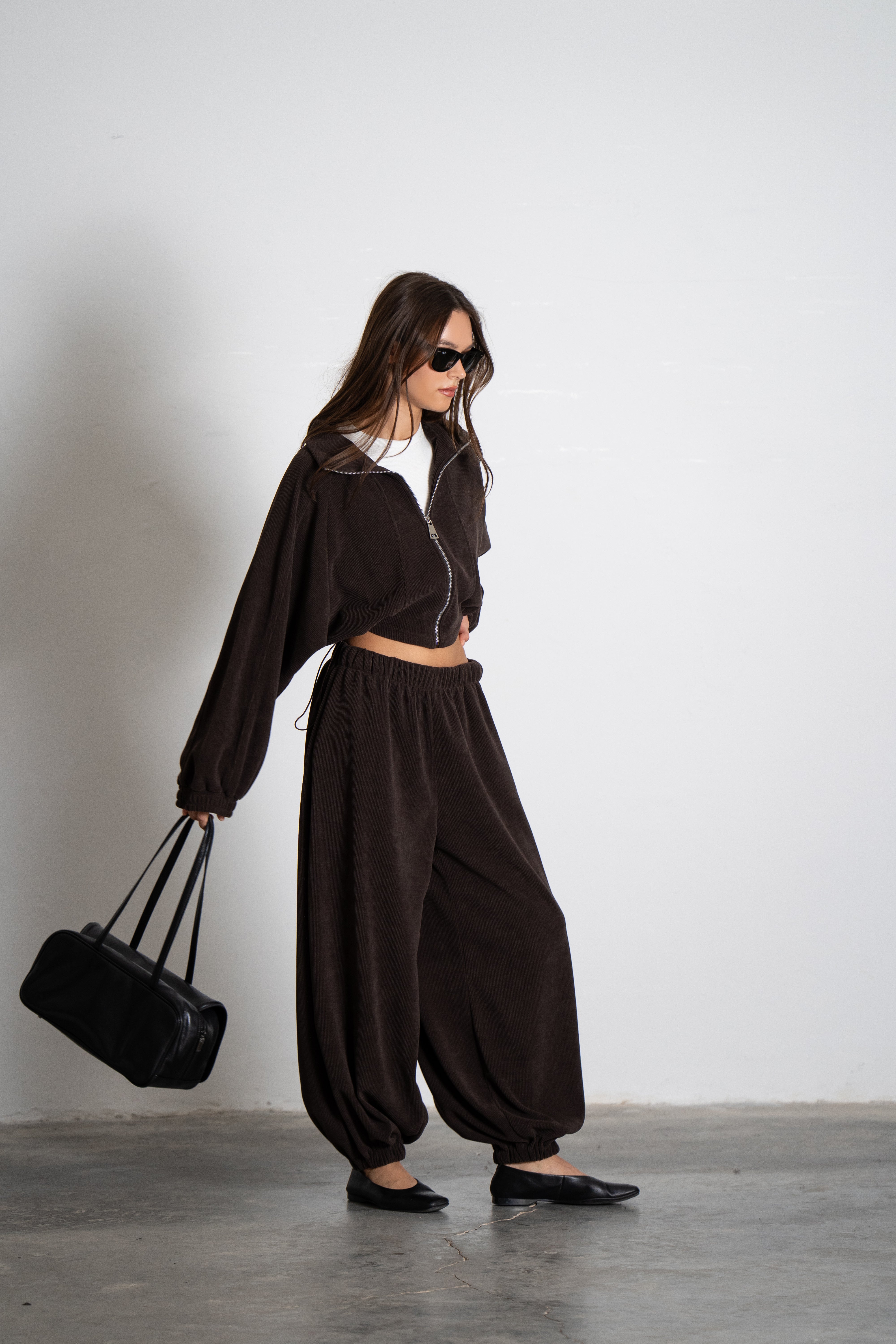 חליפת ריטרי קורדרוי-חום שוקולד