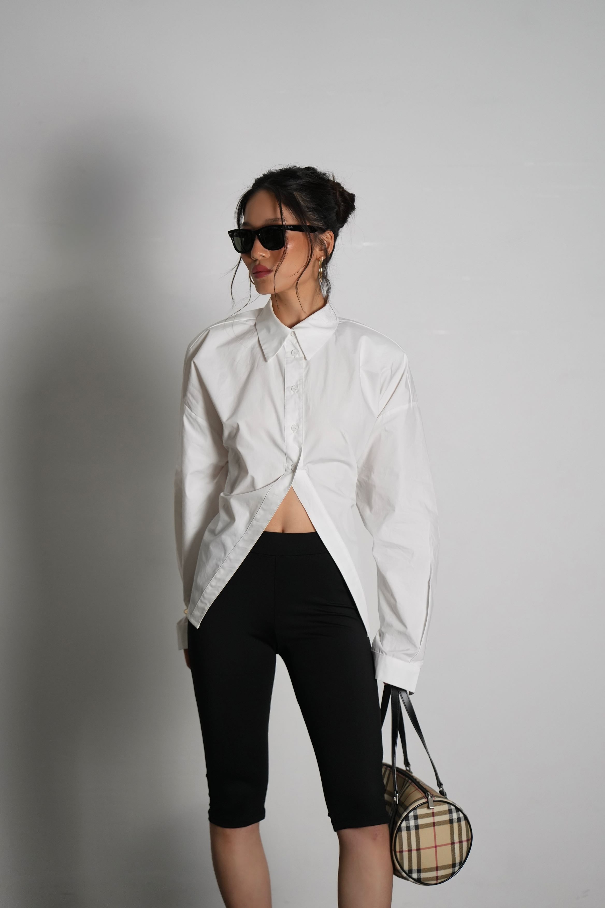 חולצת פיארה-לבן