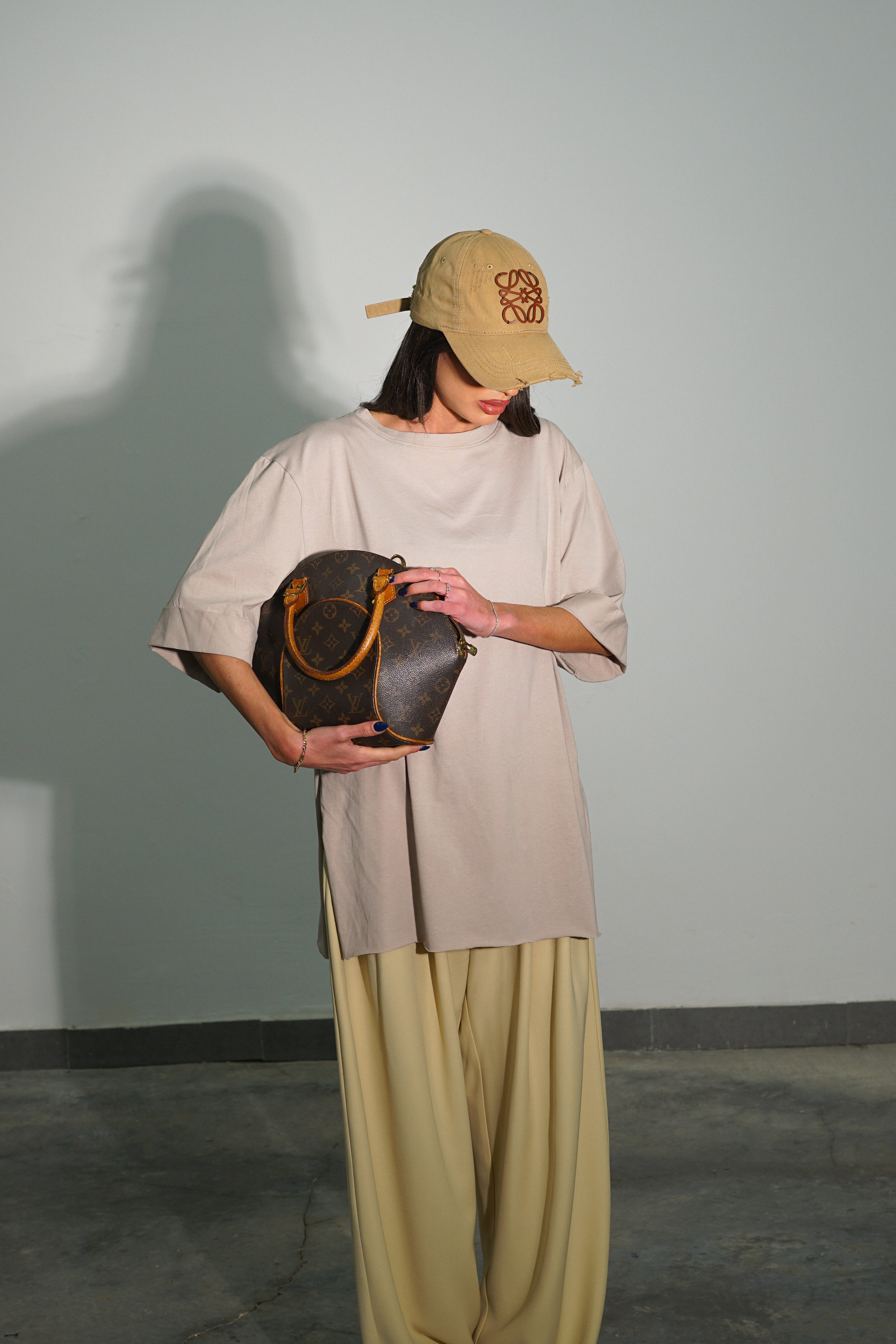 חולצת מייגן-אבן