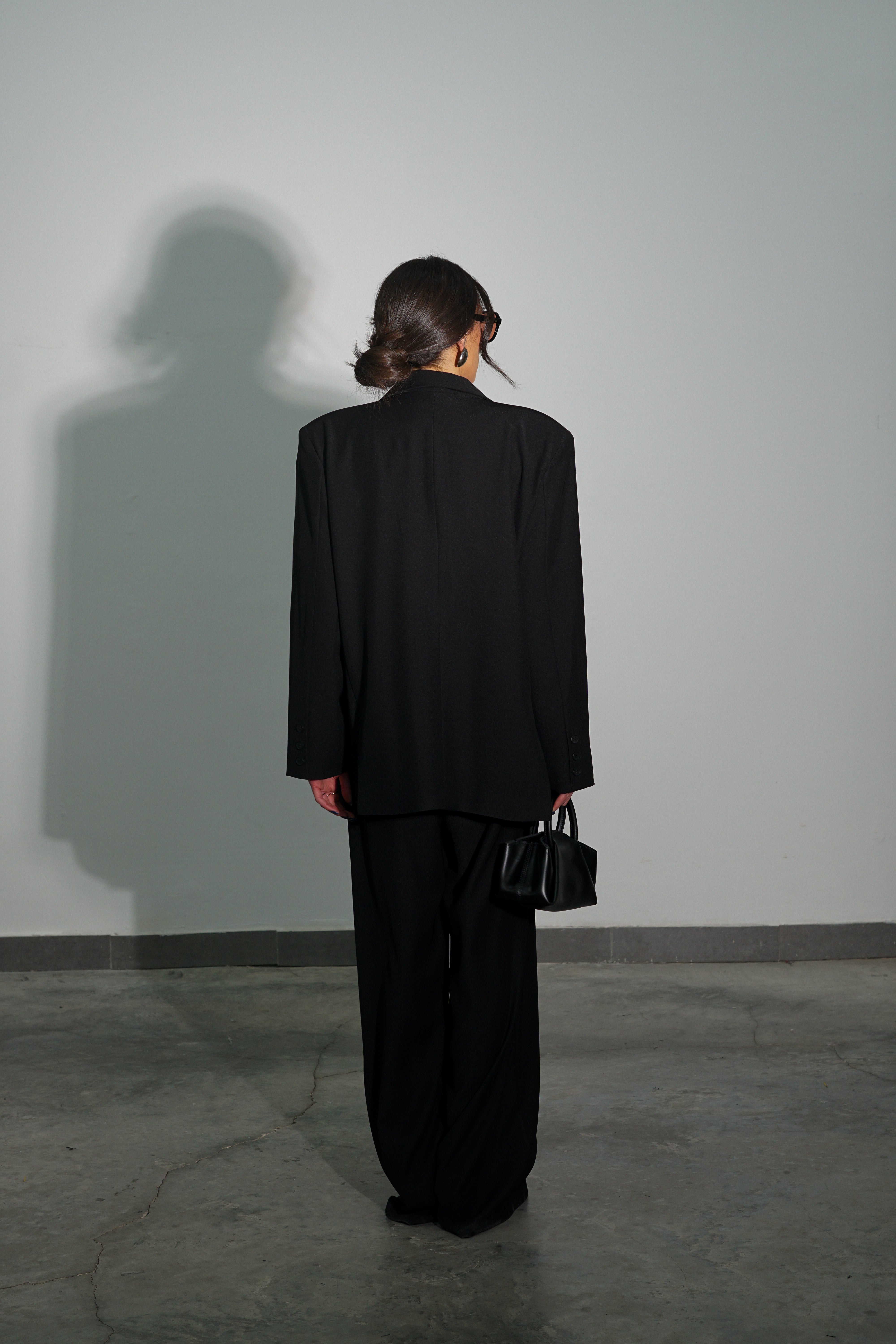 חליפת מיקלה-שחור