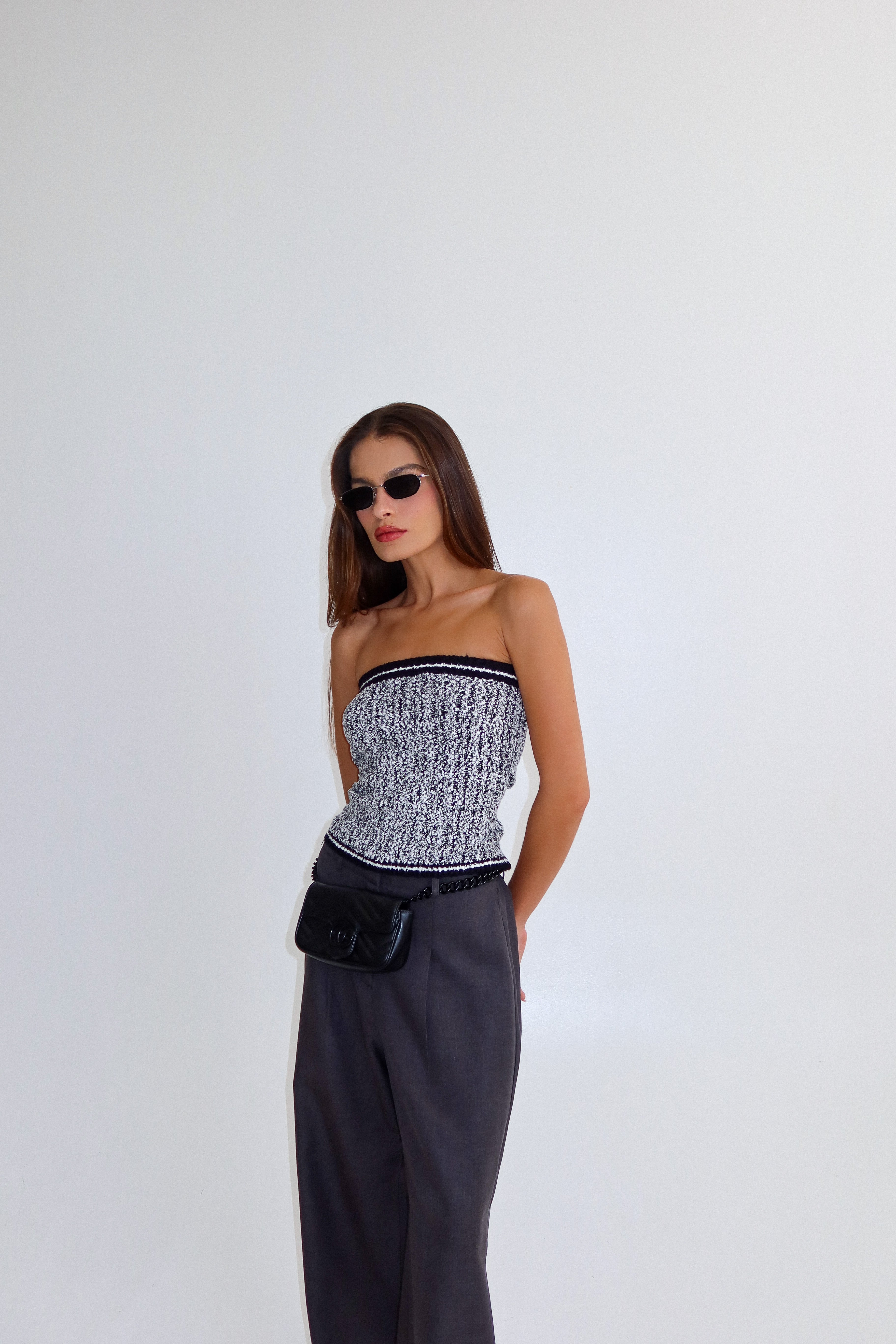 חולצת סטרפלס גיל