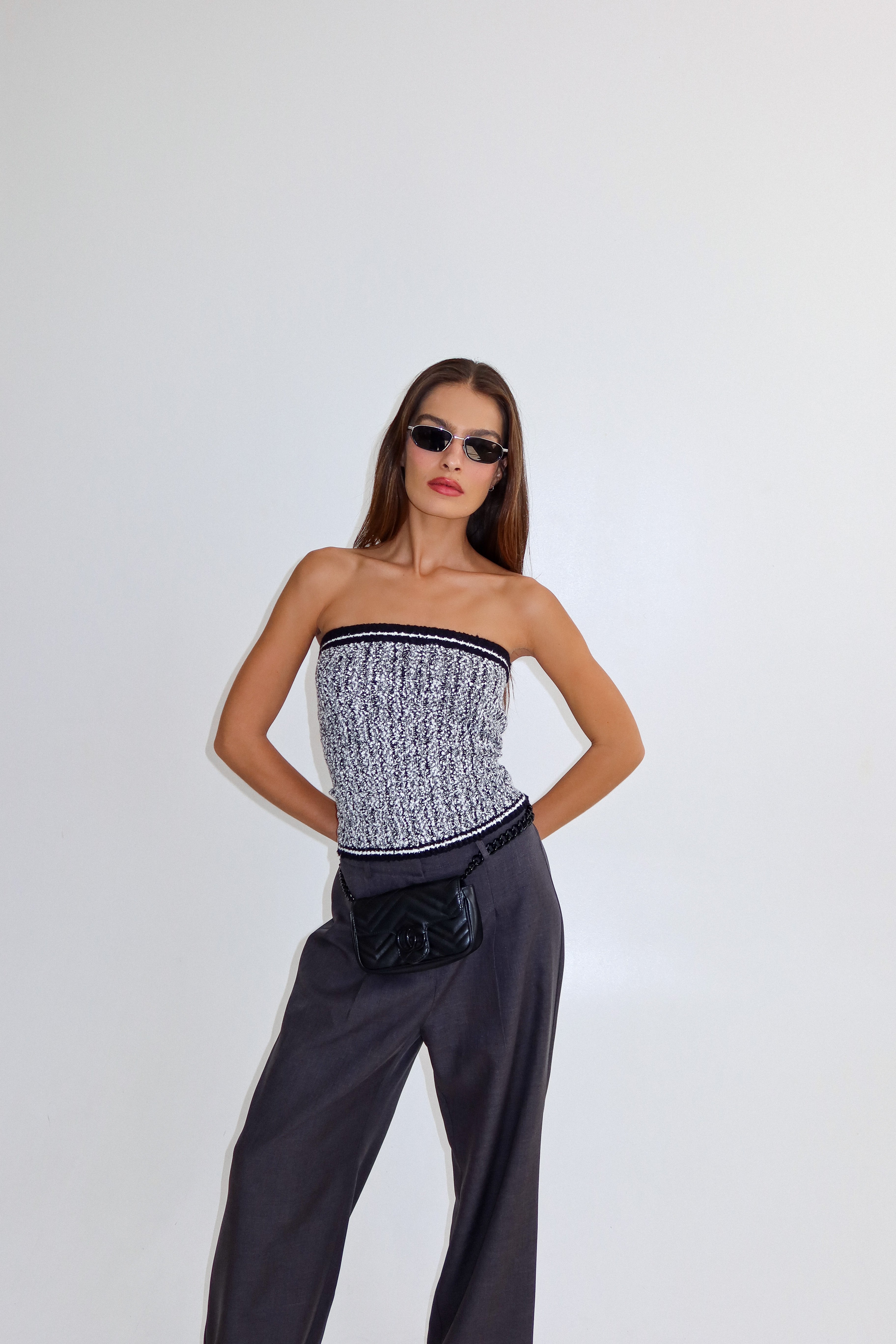 חולצת סטרפלס גיל