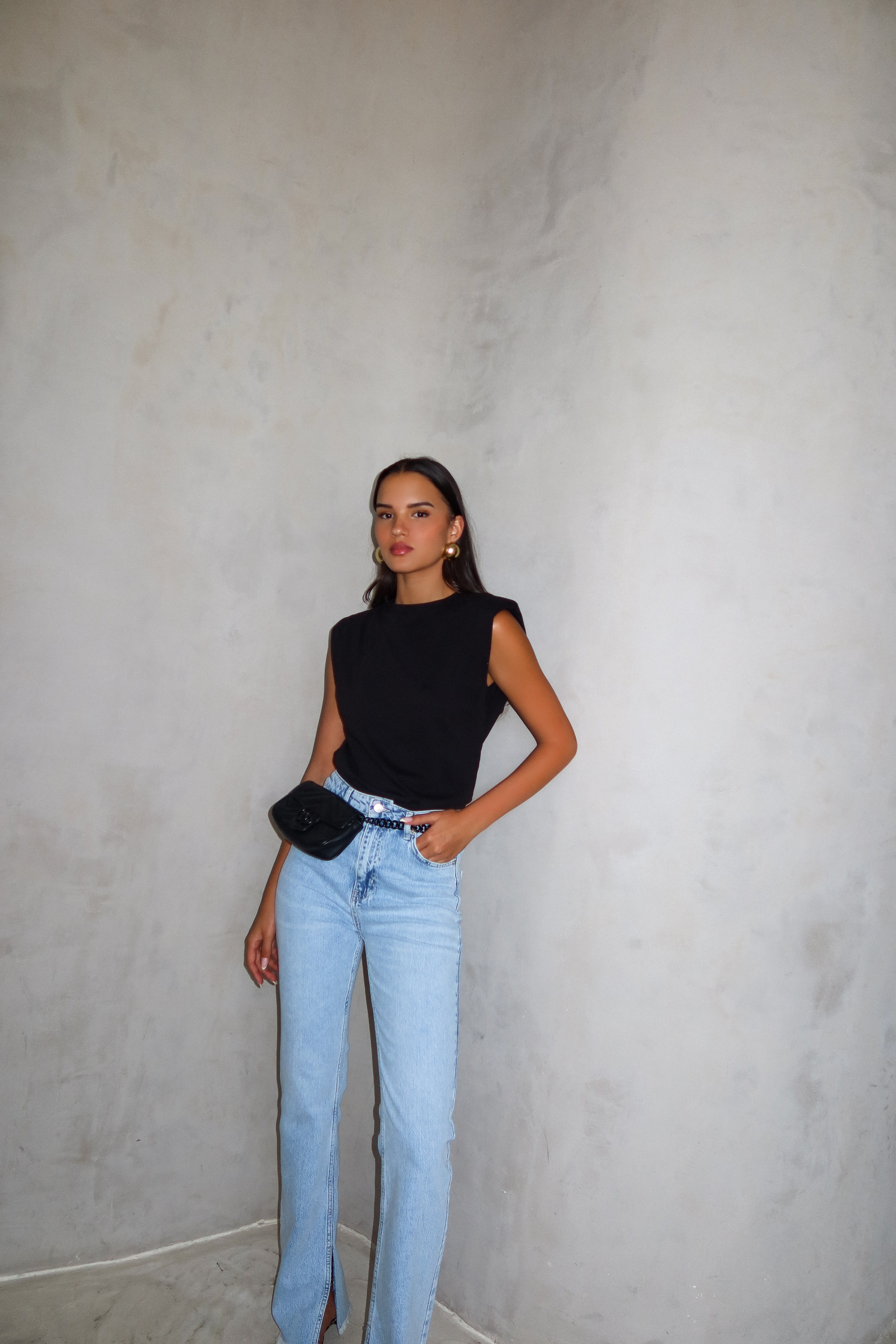 חולצת יולנדה - שחור