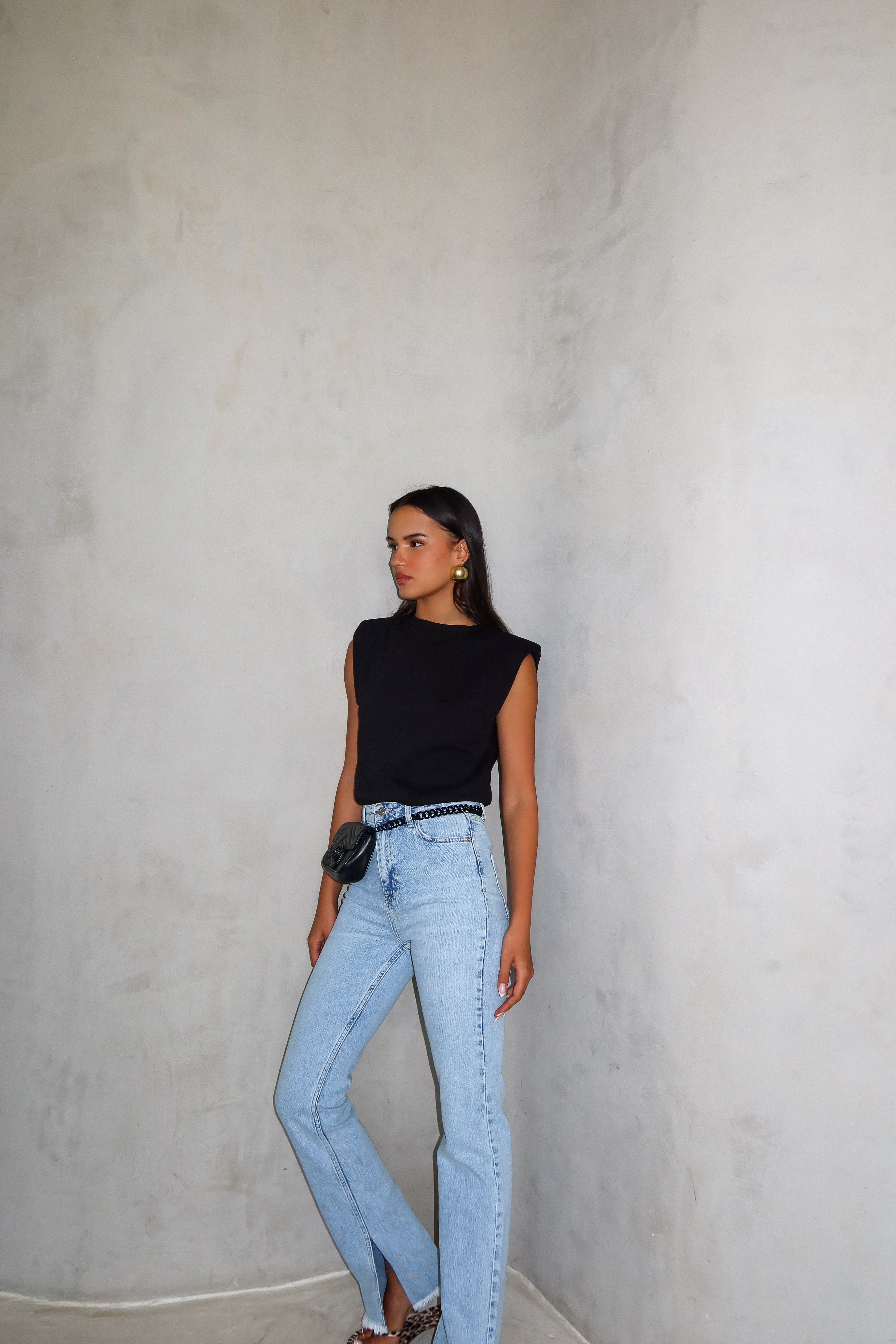 חולצת יולנדה - שחור