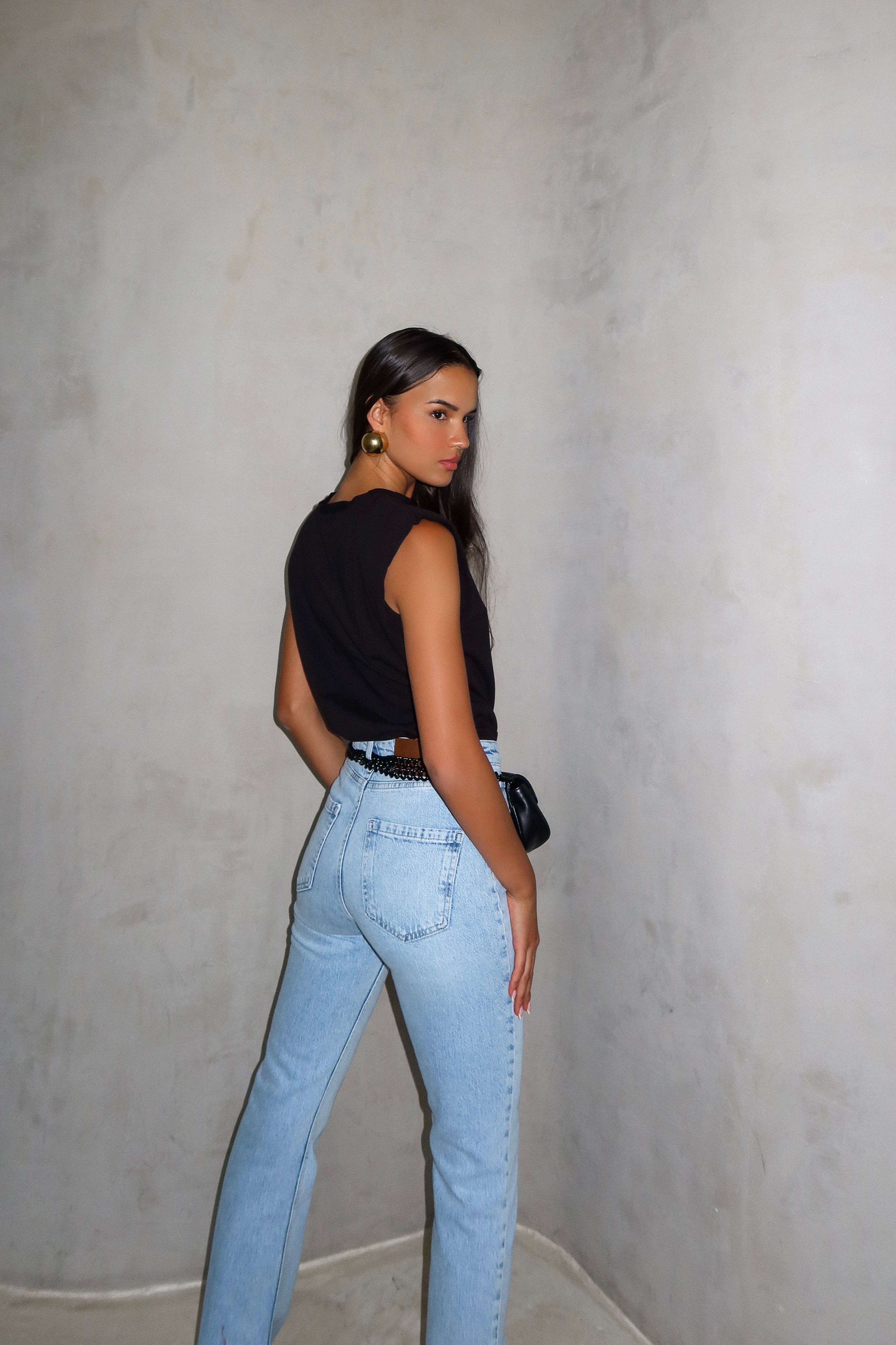 חולצת יולנדה - שחור